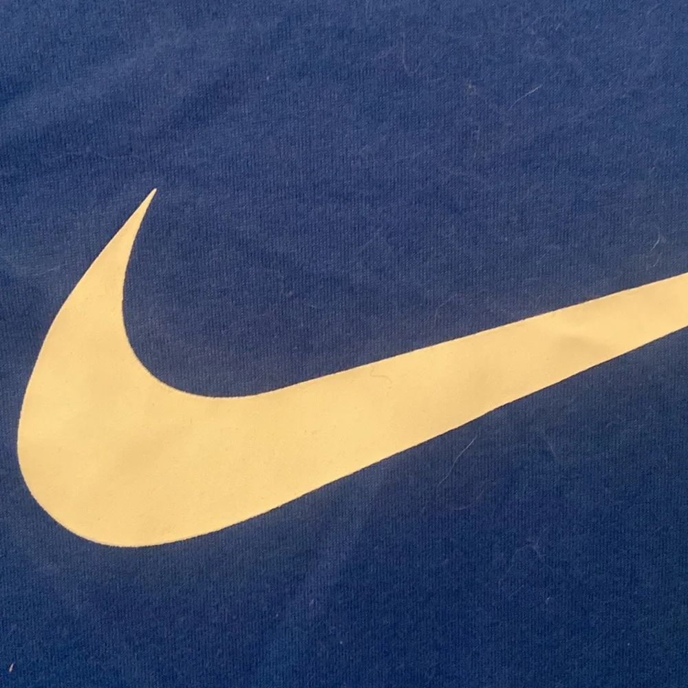 Nike Boys Size L Royal Blue Tee Shirt